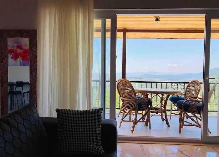 Magnificent Sunset View Villa *