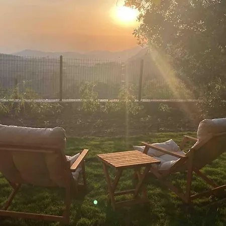 Magnificent Sunset View Vilă