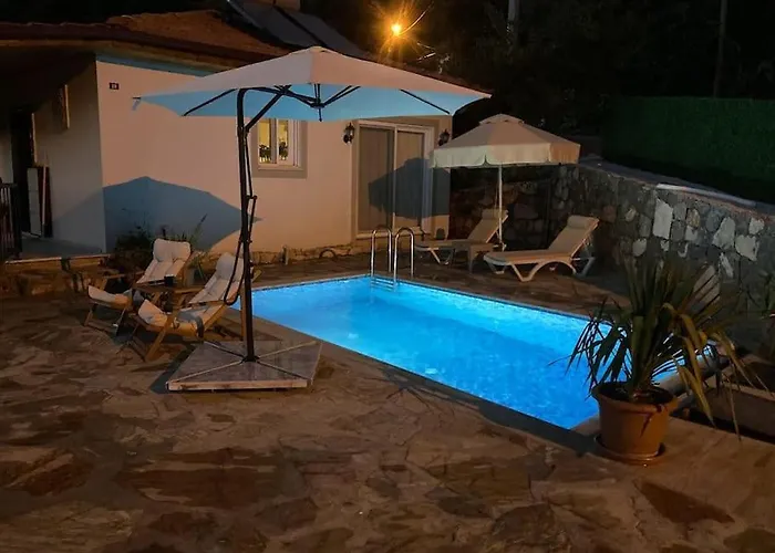 Magnificent Sunset View Villa